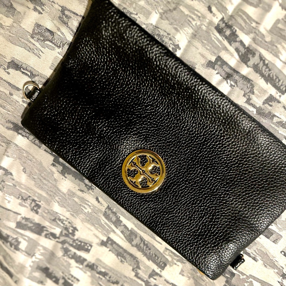 Tory Burch wristlet wallet